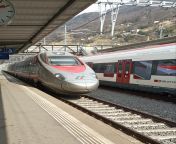 Bellinzona, TI-CH: on the left an italian tilting ETR 610 capable of running in Switzerland, on the right a RaBe 524 from anglish rabe