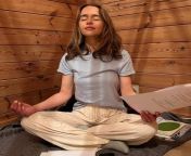 just got home from school then I saw mommy Emilia doing her yoga what should I do put my dick on her face hoping she&#39;ll suck it or push her down and fuck her (Emilia Clarke) from school master