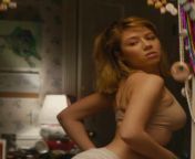 Relieving my morning wood to Jennette McCurdy and her amazing body ?? from jennette mccurdy fakes