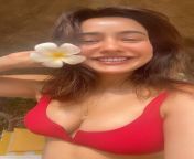 Neha Sharma flaunting her cleavage from neha sharma new sex dress hot potoes