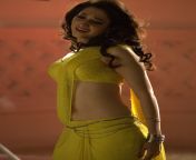 Tamanna Bhatia navel in yellow saree from malavika wales all navel shows in yellow saree navel lover videos 339