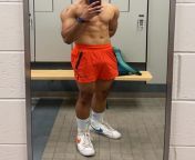 21 college gym guy looking for other fit guys that lift and have muscle. Be hot and be real. Sc: terk_lx from hot gym guy fuck