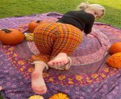 Cute date idea: we carve pumpkins and then you worship my feet from worship my feet
