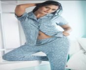 Slight navel show of Preeti Goswami in blue night suit from navel show of mallu girls