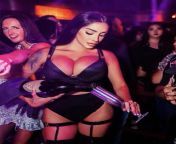 Vegas night clubs have more than their share of bimbos. from nigeria night clubs
