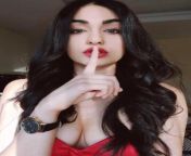Slutty Adah telling you to keep quiet after sucking your dick in her room with applying same expensive red lipstick her dad gifted her and decorating your cock in red lipstick. Now she doesn&#39;t want you to make noise so he get to know how his daughterfrom aftynrose asmr red lipstick