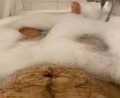 45 - after a hard day Skiing! Bath time! Ganz Tag skifahren, brauch es Bade nachher! Min18 to Max 45, Hairy+++ from bade aam