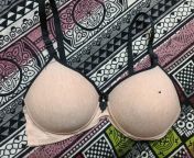 Any want to see me in bra or cum together on bra DM me from aan augustine in bra