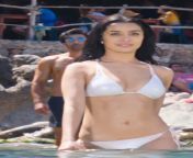 Shraddha kapoor hot bikini?? from bengali video kapoor hot sexy boobs pressing romance 3g