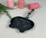 Small frying pan 1.High Quality Steel Yummy nerm pancake pan with competive price ,delicious cakes and pastries.use our fry pan,you can have try in home! 2.Cheap Price !animal shape mini breakfast non-stick pancake egg frying pan,best gift to your custome from pan card