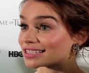 Emilia Clarke Queen of eyebrows - I&#39;m glad Emilia Clarke got nominated for an Emmy but it was her eyebrows that deserved the nomination. from fart emilia clarke