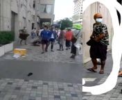 Video showing the suspect (military supporter) walking away with a knife in his hand (after stabbing a man). February 25th, Yangon, Myanmar. from fuck myanmar yangon girlfriend စော်ကိုဖင်ထောင်လိုး