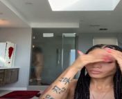 Trippie vibing naked in the shower to real feal from naked indian desi peeing in the shower