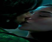 Alia Bhatt Kiss in Rocky Aur Rani Kii Prem Kahaani [Portrait] from suraj sandhya sex in dia aur