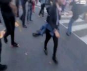 This is the FULL UNEDITED video of the man being knocked out at MillionMAGAMarch. Notice how he is actually attacking BLM supporters FIRST. Please share. from xy ww sex 88 video malayalamunny leone xxx 3gp videose
